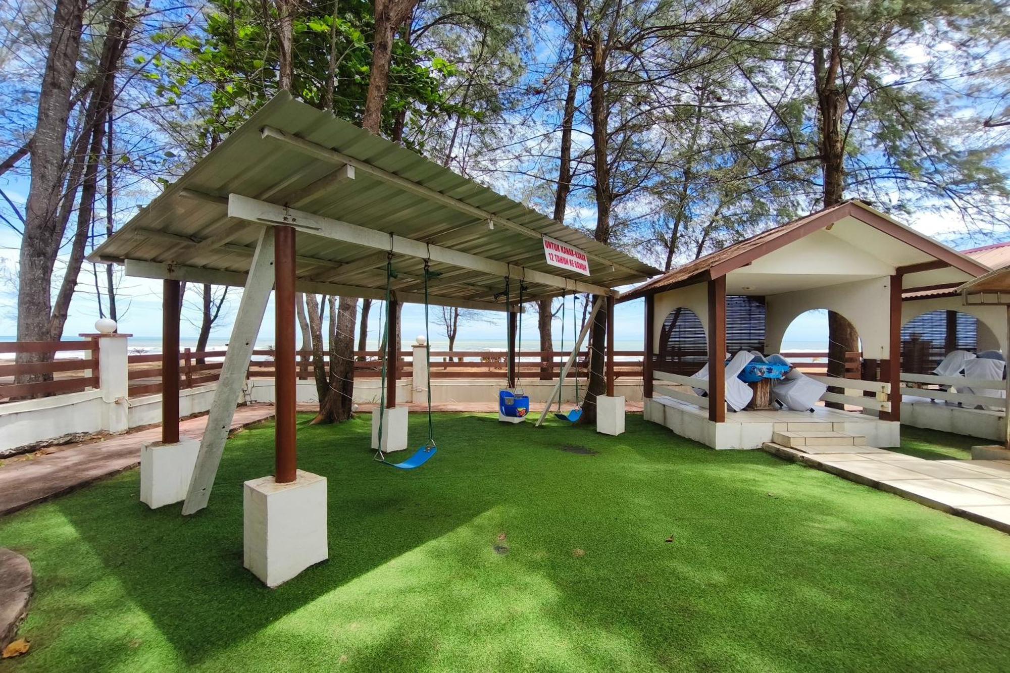 Alsafina Kijal Beach Resort & Restaurant Exteriér fotografie