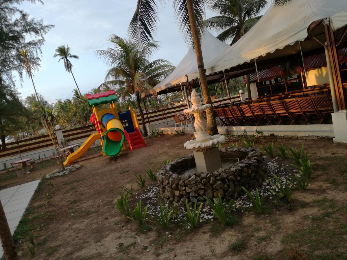 Alsafina Kijal Beach Resort & Restaurant Exteriér fotografie