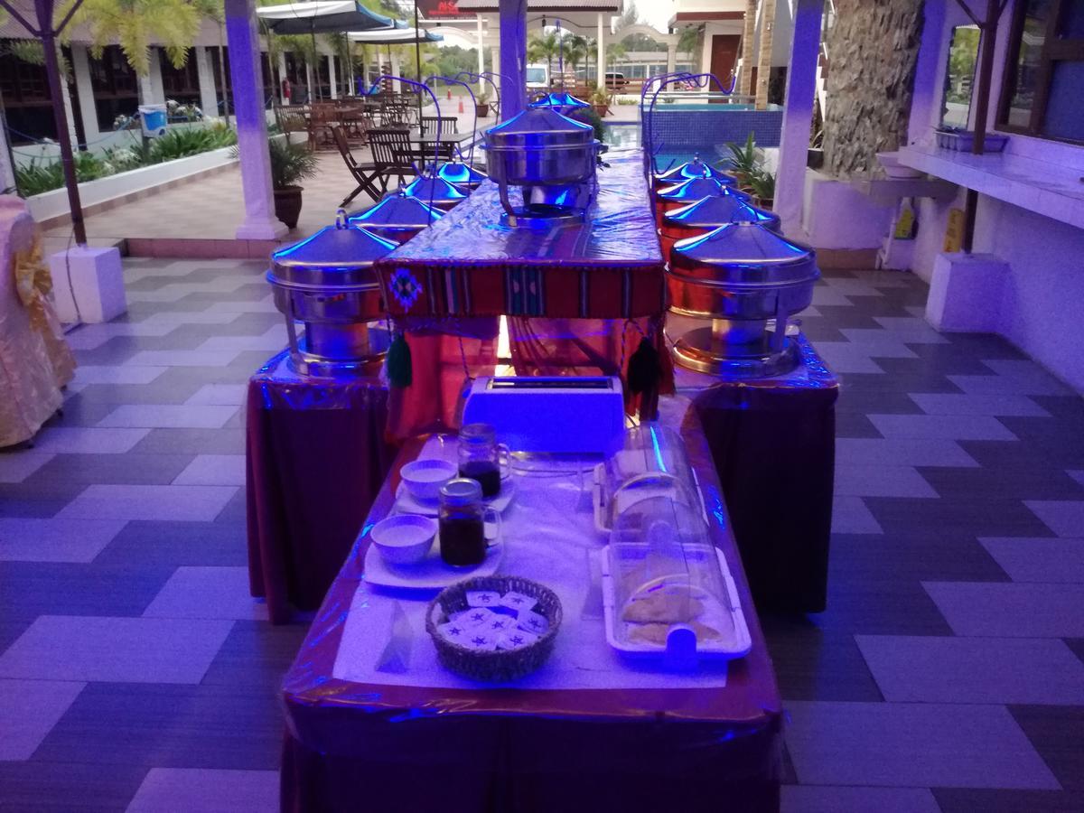 Alsafina Kijal Beach Resort & Restaurant Exteriér fotografie